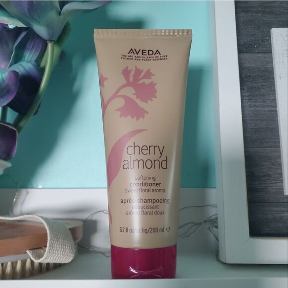 AVEDA Cherry Almond Conditioner - Picture 5 of 9